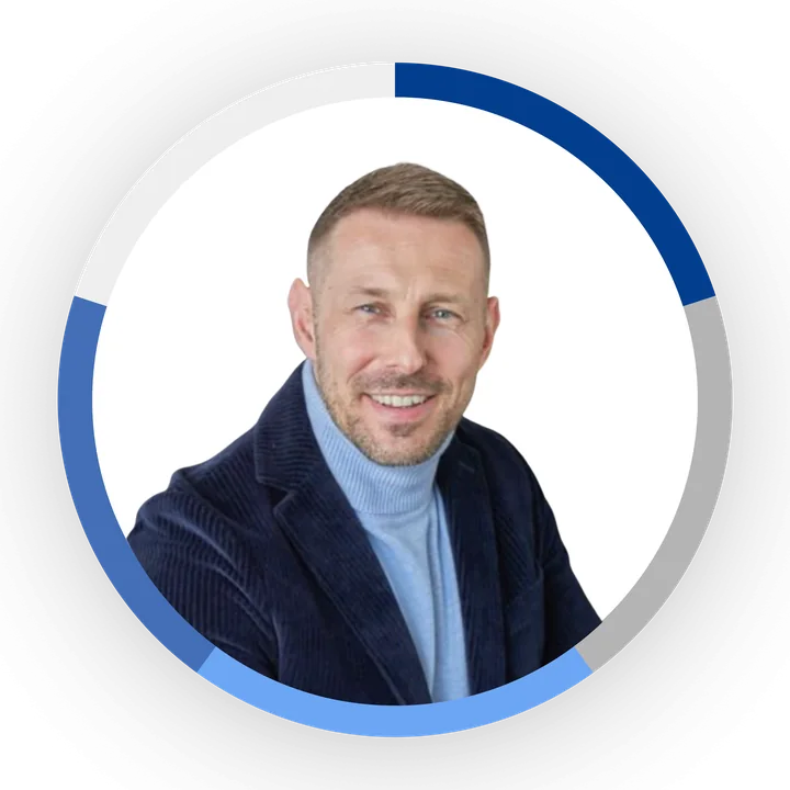 Dominic Sonnberger, Sales & Strategie